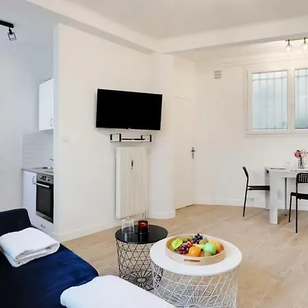 Daire Charming - 2p - Sacre Coeur