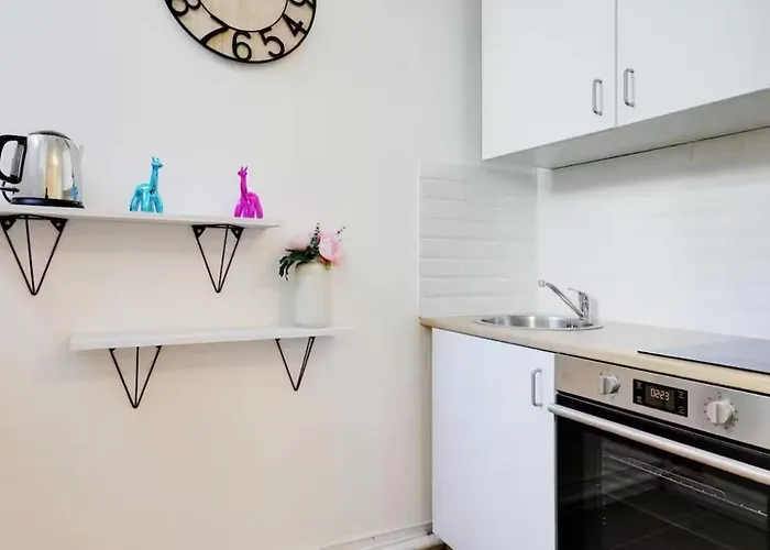 Charming - 2p - Sacre Coeur Apartman *